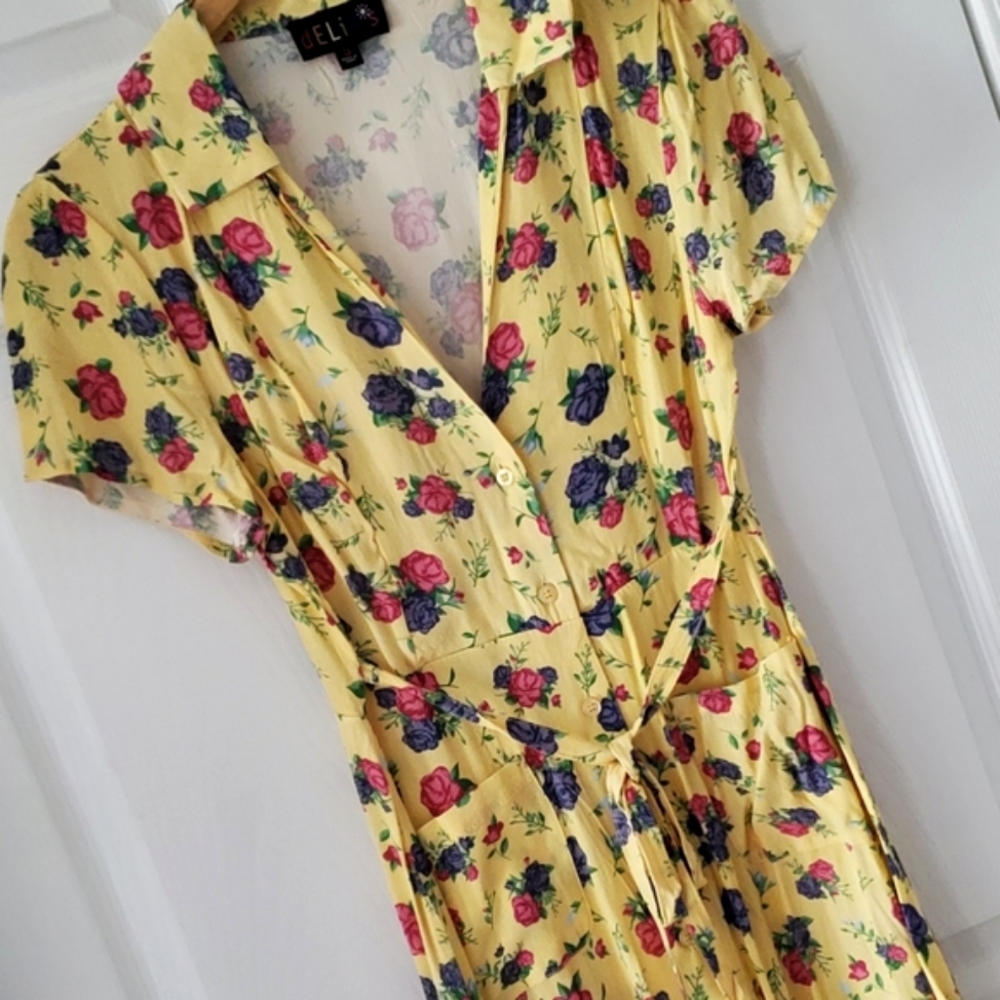 Cute Summer Dress NWOT - Picture 4 of 8